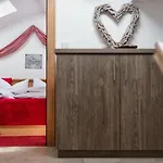 Bayern - Adults Only - Mit Zugspitzblick - Eibsee-naehe - Wellnessbereich - Naturpool Im Sommer Hotel