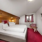 Bayern - Adults Only - Mit Zugspitzblick - Eibsee-naehe - Wellnessbereich - Naturpool Im Sommer 4*