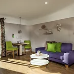 Hotel Bayern - Adults Only - Mit Zugspitzblick - Eibsee-naehe - Wellnessbereich - Naturpool Im Sommer