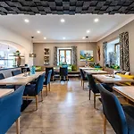 Bayern - Adults Only - Mit Zugspitzblick - Eibsee-naehe - Wellnessbereich - Naturpool Im Sommer Hotel 4*