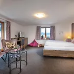 Hotel Bayern - Adults Only - Mit Zugspitzblick - Eibsee-naehe - Wellnessbereich - Naturpool Im Sommer 4*