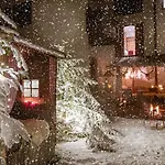 Hotel Bayern - Adults Only - Mit Zugspitzblick - Eibsee-naehe - Wellnessbereich - Naturpool Im Sommer Grainau