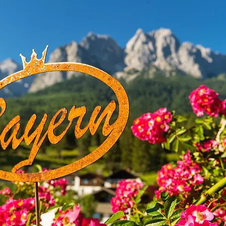 Bayern - Adults Only - Mit Zugspitzblick - Eibsee-naehe - Wellnessbereich - Naturpool Im Sommer 4* Grainau
