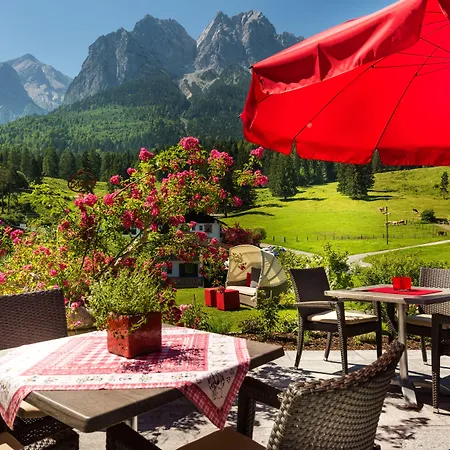 Bayern - Adults Only - Mit Zugspitzblick - Eibsee-naehe - Wellnessbereich - Naturpool Im Sommer 4* Grainau