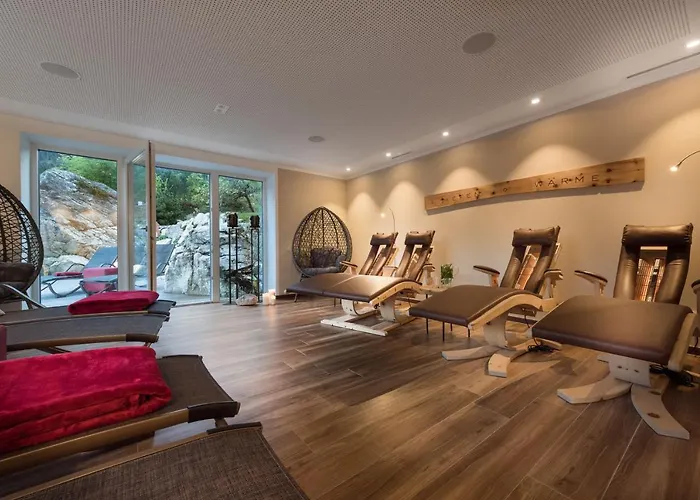 Hotel Bayern - Adults Only - Mit Zugspitzblick - Eibsee-naehe - Wellnessbereich - Naturpool Im Sommer 4*