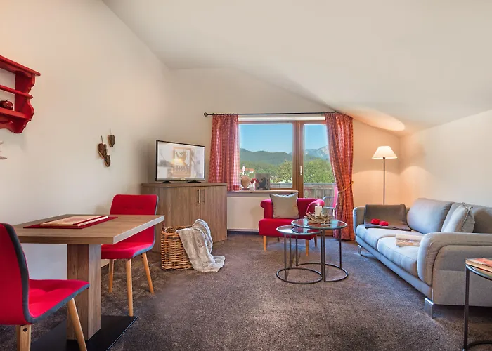 Bayern - Adults Only - Mit Zugspitzblick - Eibsee-naehe - Wellnessbereich - Naturpool Im Sommer Hotel Grainau