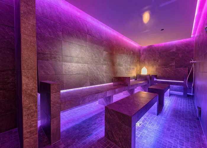 Hotel Bayern - Adults Only - Mit Zugspitzblick - Eibsee-naehe - Wellnessbereich - Naturpool Im Sommer 4*