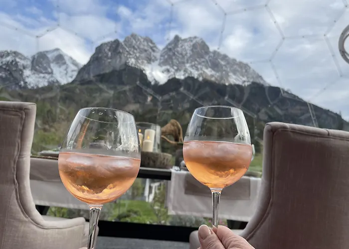 Bayern - Adults Only - Mit Zugspitzblick - Eibsee-naehe - Wellnessbereich - Naturpool Im Sommer Hotel