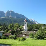 Bayern - Adults Only - Mit Zugspitzblick - Eibsee-naehe - Wellnessbereich - Naturpool Im Sommer 4* Grainau