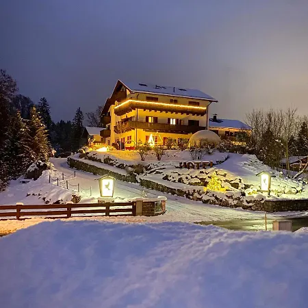 Bayern - Adults Only - Mit Zugspitzblick - Eibsee-naehe - Wellnessbereich - Naturpool Im Sommer Hotel 4*