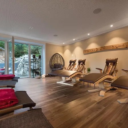酒店 Bayern - Adults Only - Mit Zugspitzblick - Eibsee-naehe - Wellnessbereich - Naturpool Im Sommer 4*