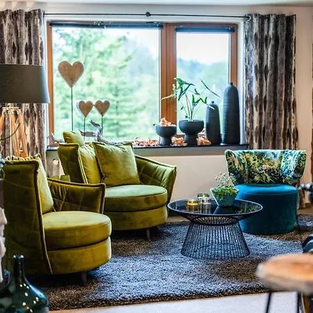 酒店 Bayern - Adults Only - Mit Zugspitzblick - Eibsee-naehe - Wellnessbereich - Naturpool Im Sommer 4*