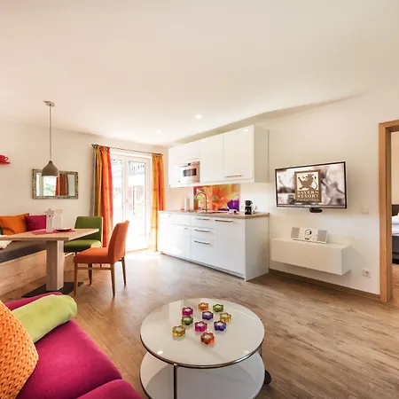 Bayern - Adults Only - Mit Zugspitzblick - Eibsee-naehe - Wellnessbereich - Naturpool Im Sommer 4* 格赖瑙