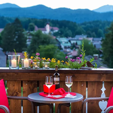 Bayern - Adults Only - Mit Zugspitzblick - Eibsee-naehe - Wellnessbereich - Naturpool Im Sommer 酒店 格赖瑙