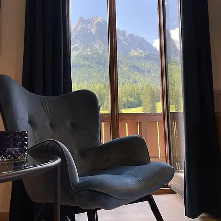 Bayern - Adults Only - Mit Zugspitzblick - Eibsee-naehe - Wellnessbereich - Naturpool Im Sommer