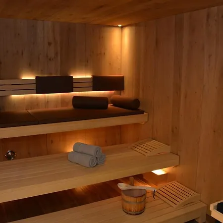 Bayern - Adults Only - Mit Zugspitzblick - Eibsee-naehe - Wellnessbereich - Naturpool Im Sommer Hotel Grainau