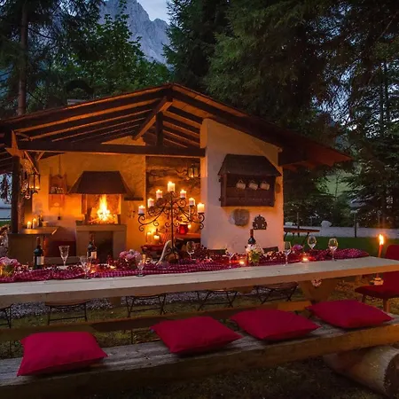 Bayern - Adults Only - Mit Zugspitzblick - Eibsee-naehe - Wellnessbereich - Naturpool Im Sommer 格赖瑙