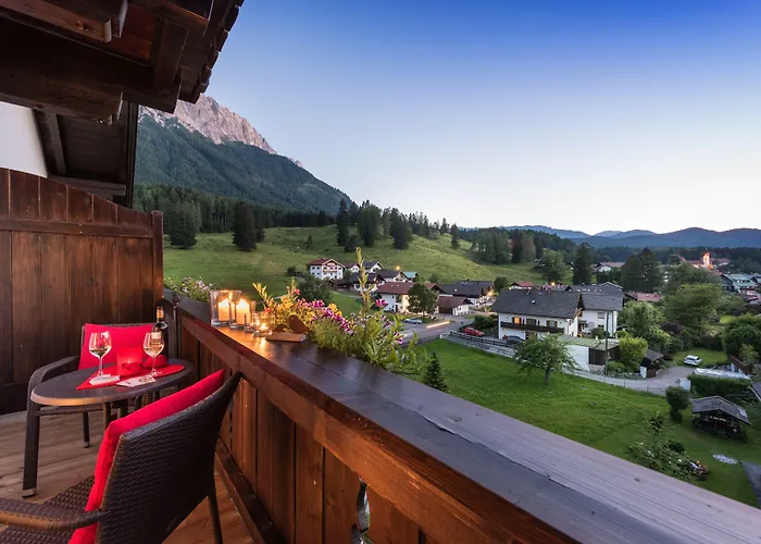 Bayern - Adults Only - Mit Zugspitzblick - Eibsee-naehe - Wellnessbereich - Naturpool Im Sommer Hotel 4*
